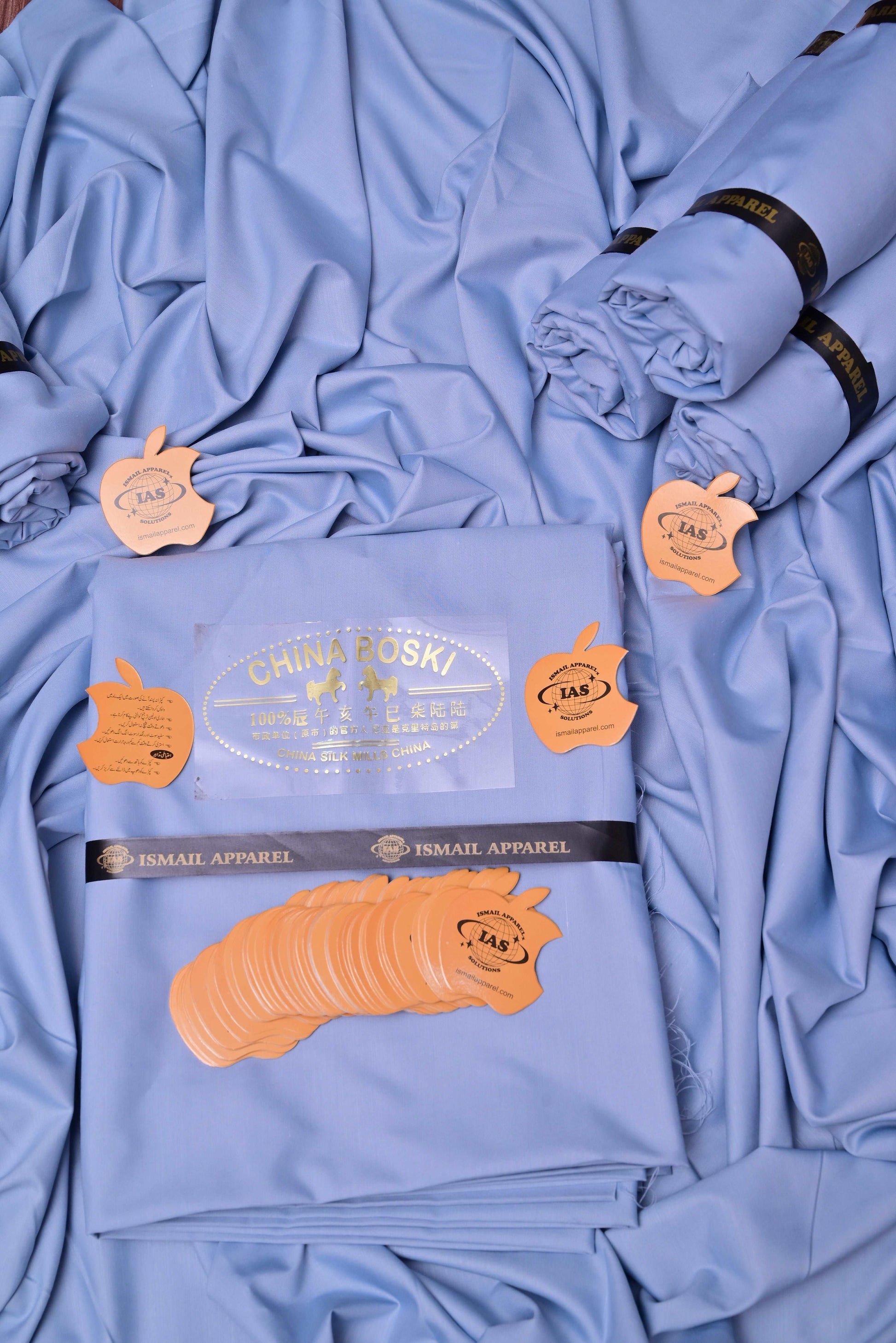 Men’s Unstitched Wash And Wear Plain Suit