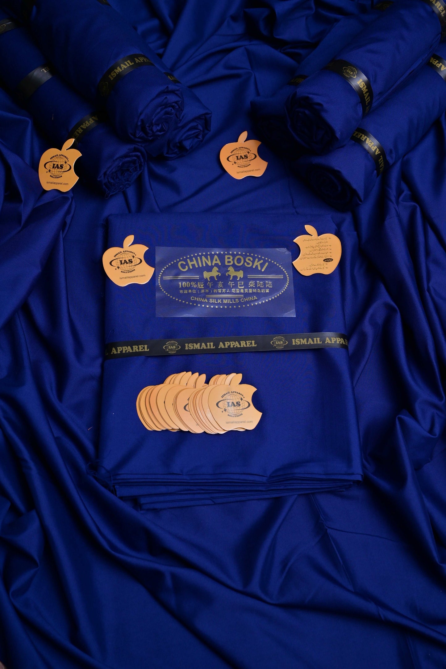 Men’s Unstitched Wash And Wear Plain Suit